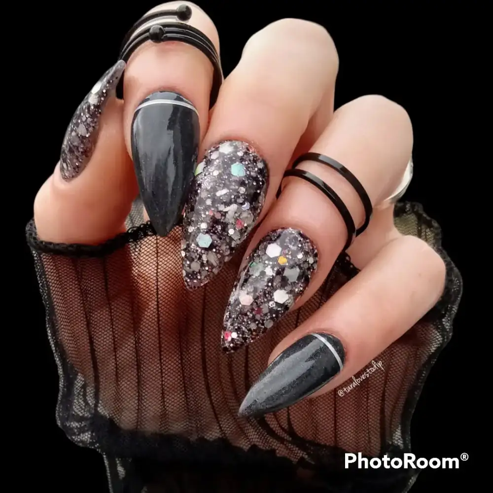 black and silver nails