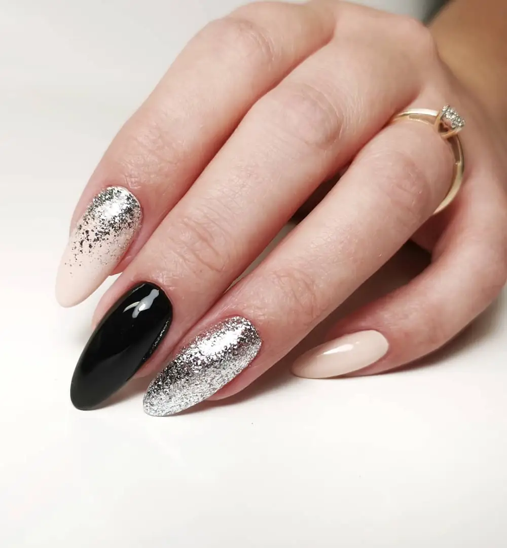 black and silver nails