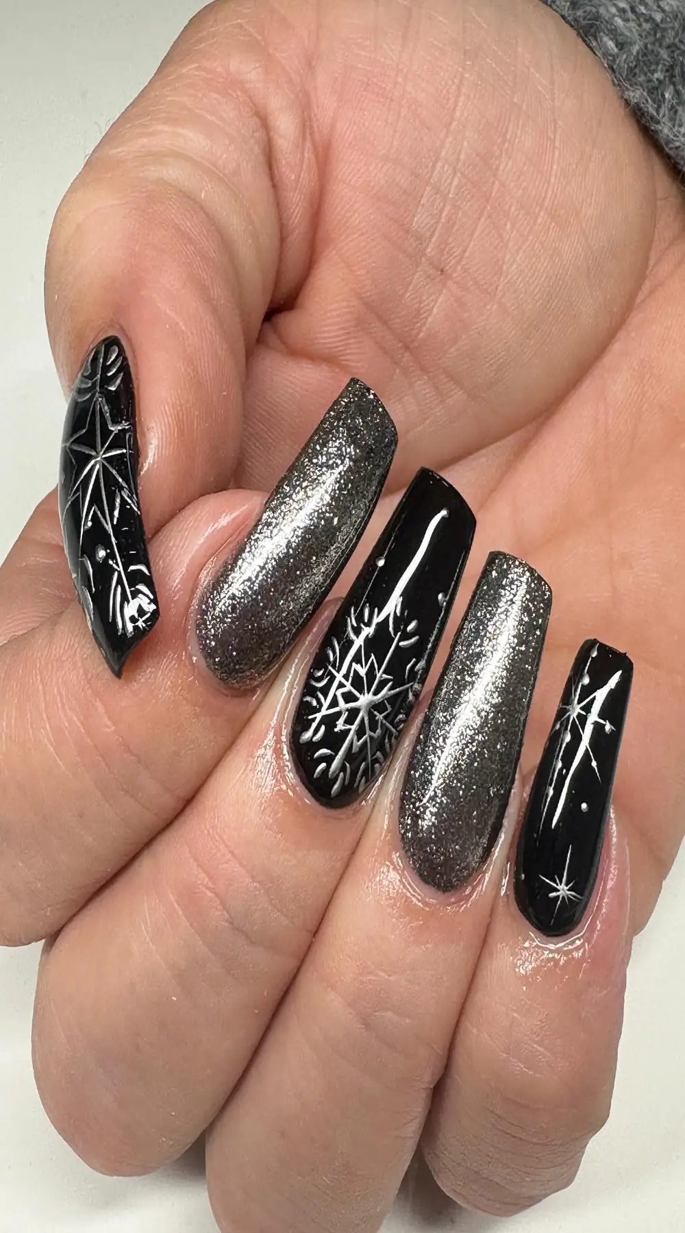 black and silver nails