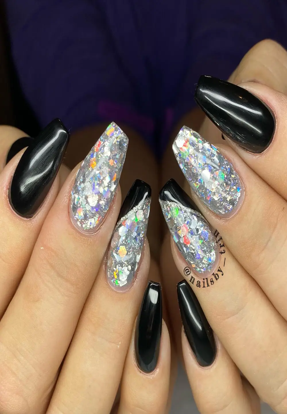 black and silver nails