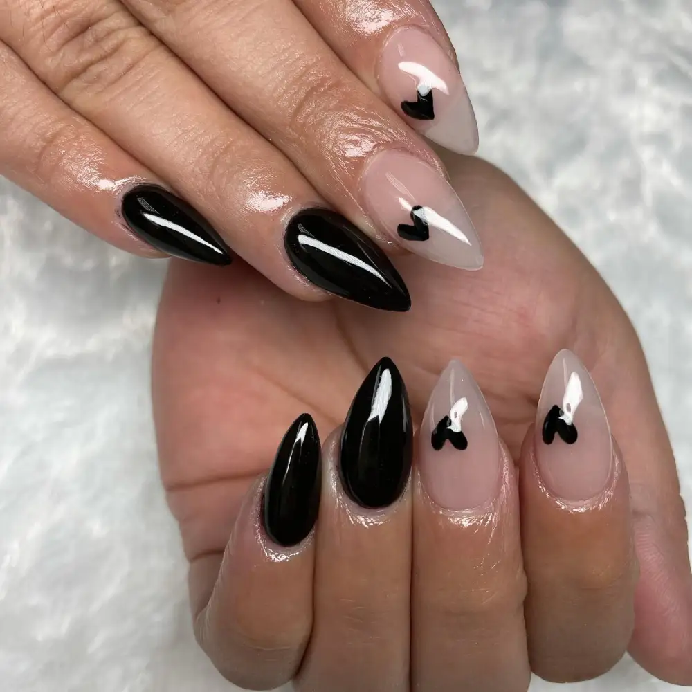 black valentines day nails