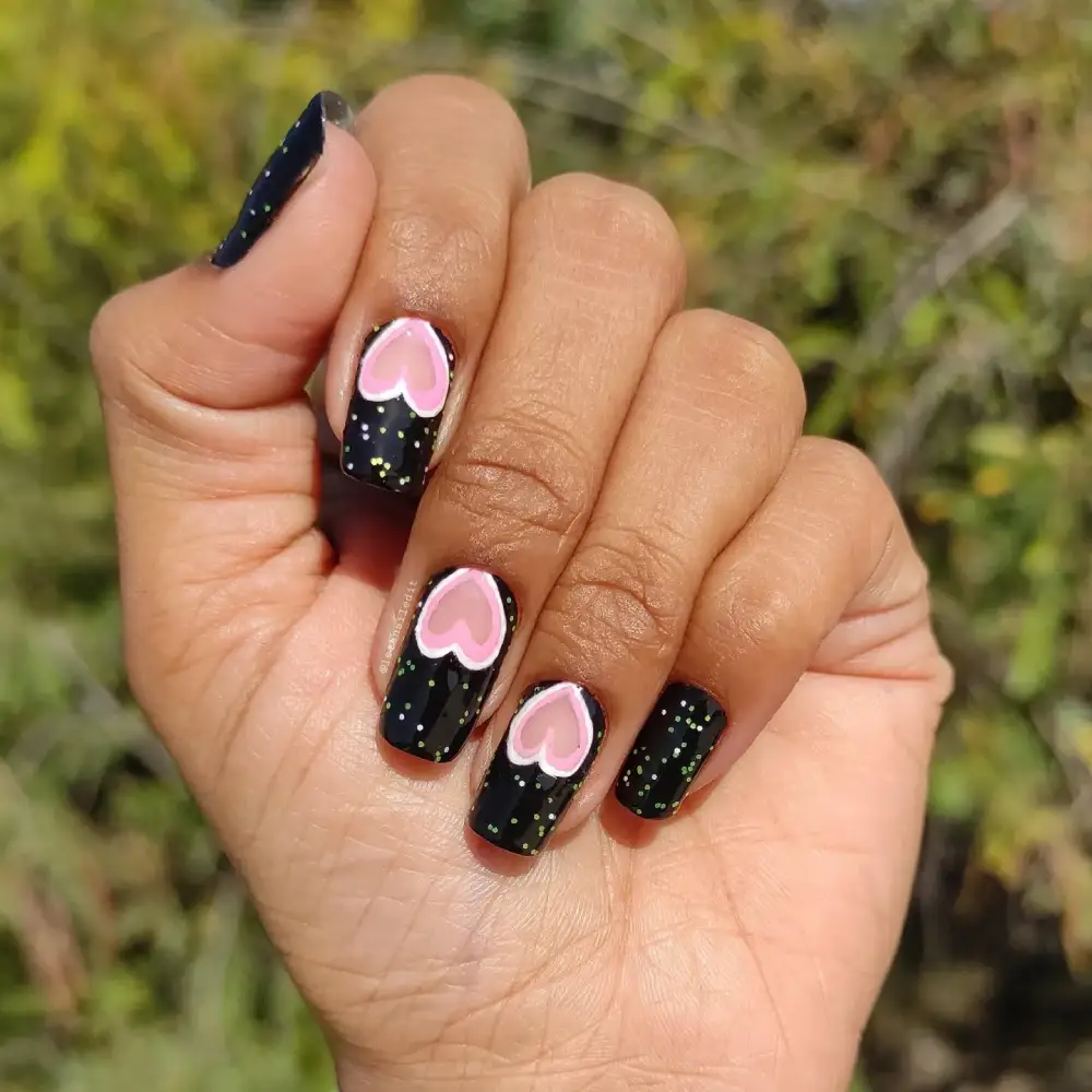 black valentines day nails