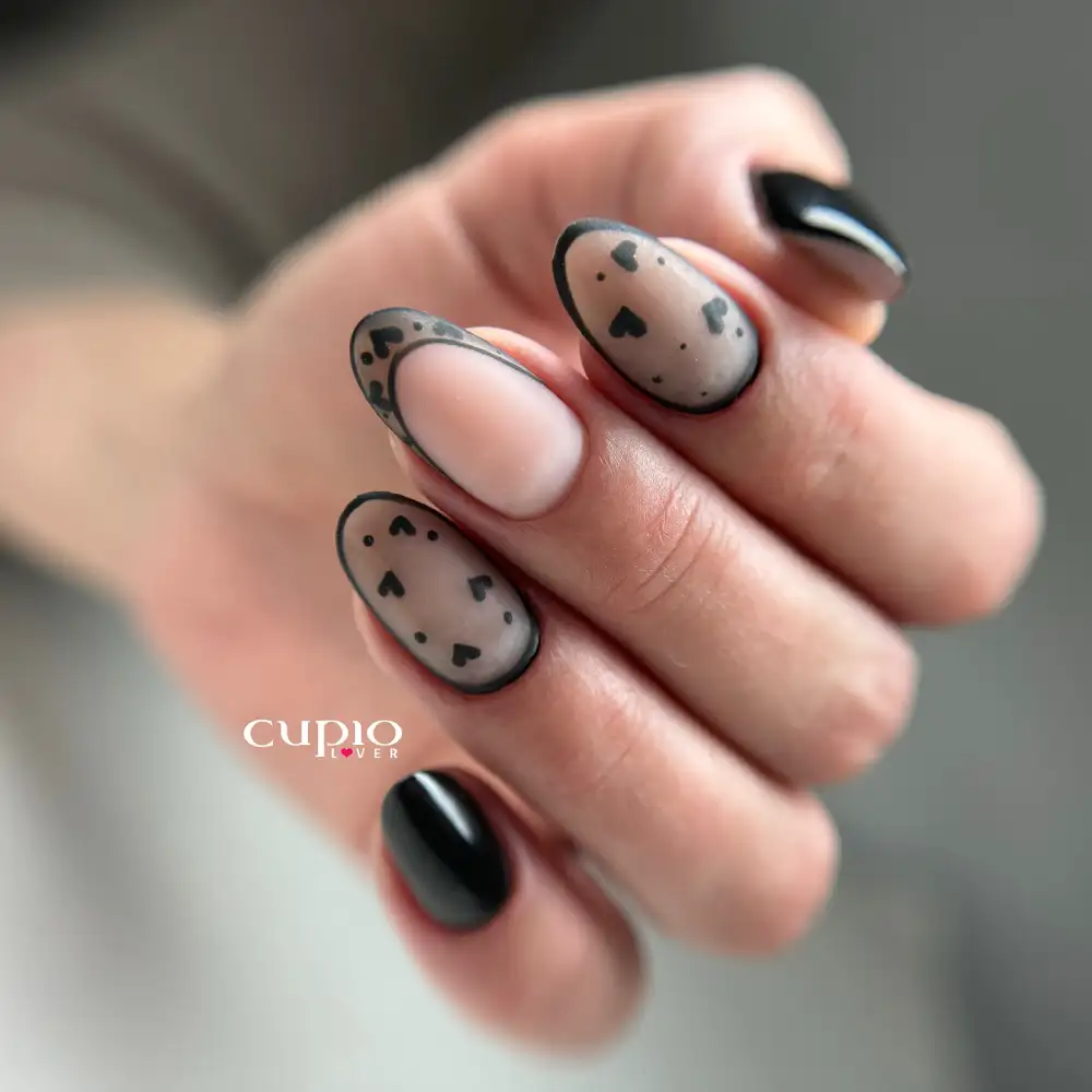 black valentines day nails