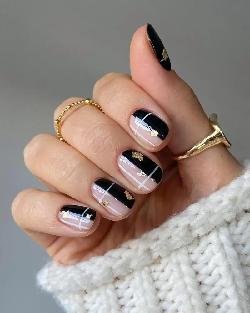 black winter nails