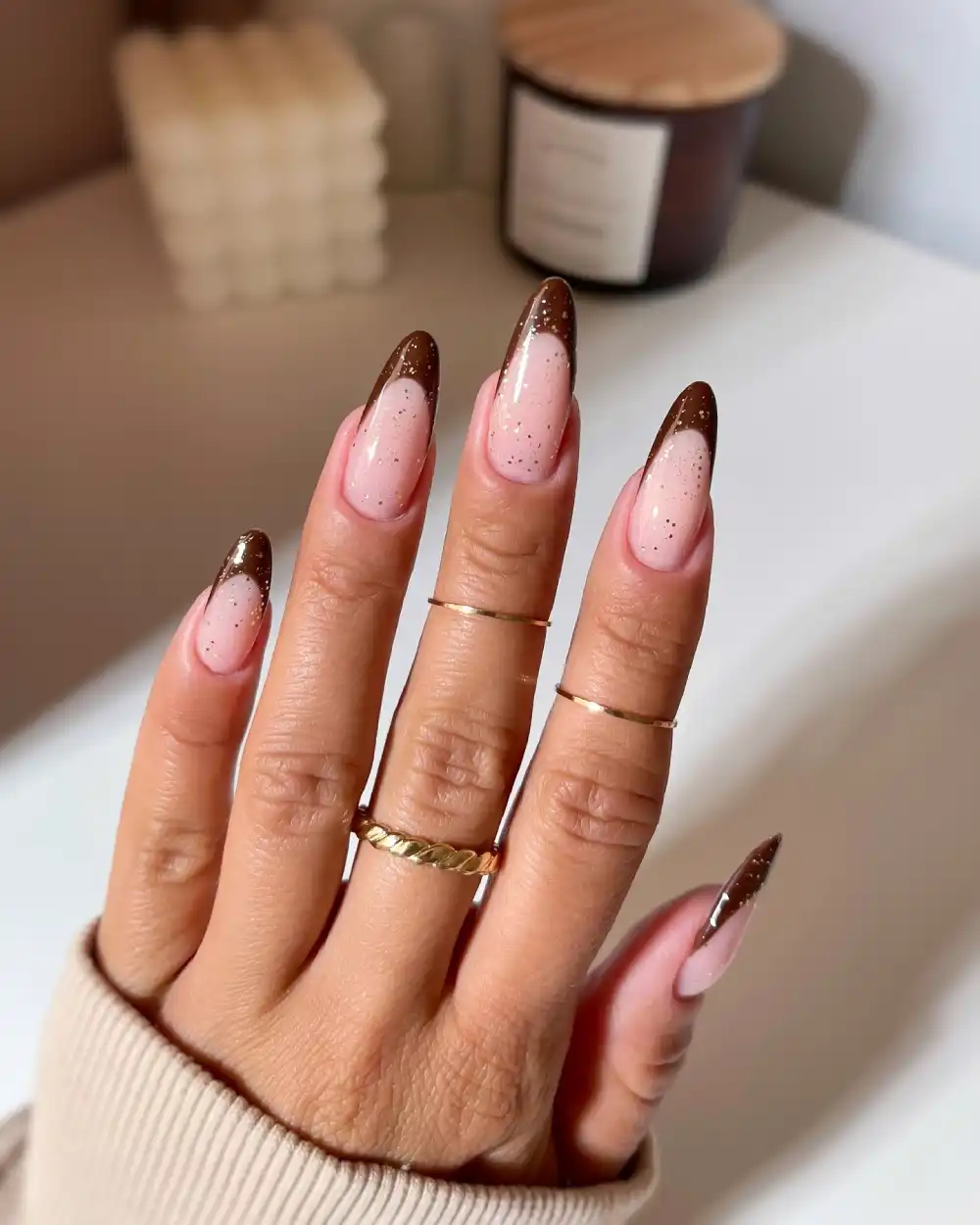 brown nails design