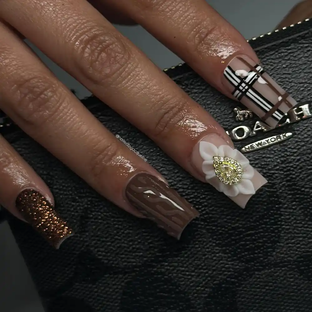 brown nails design