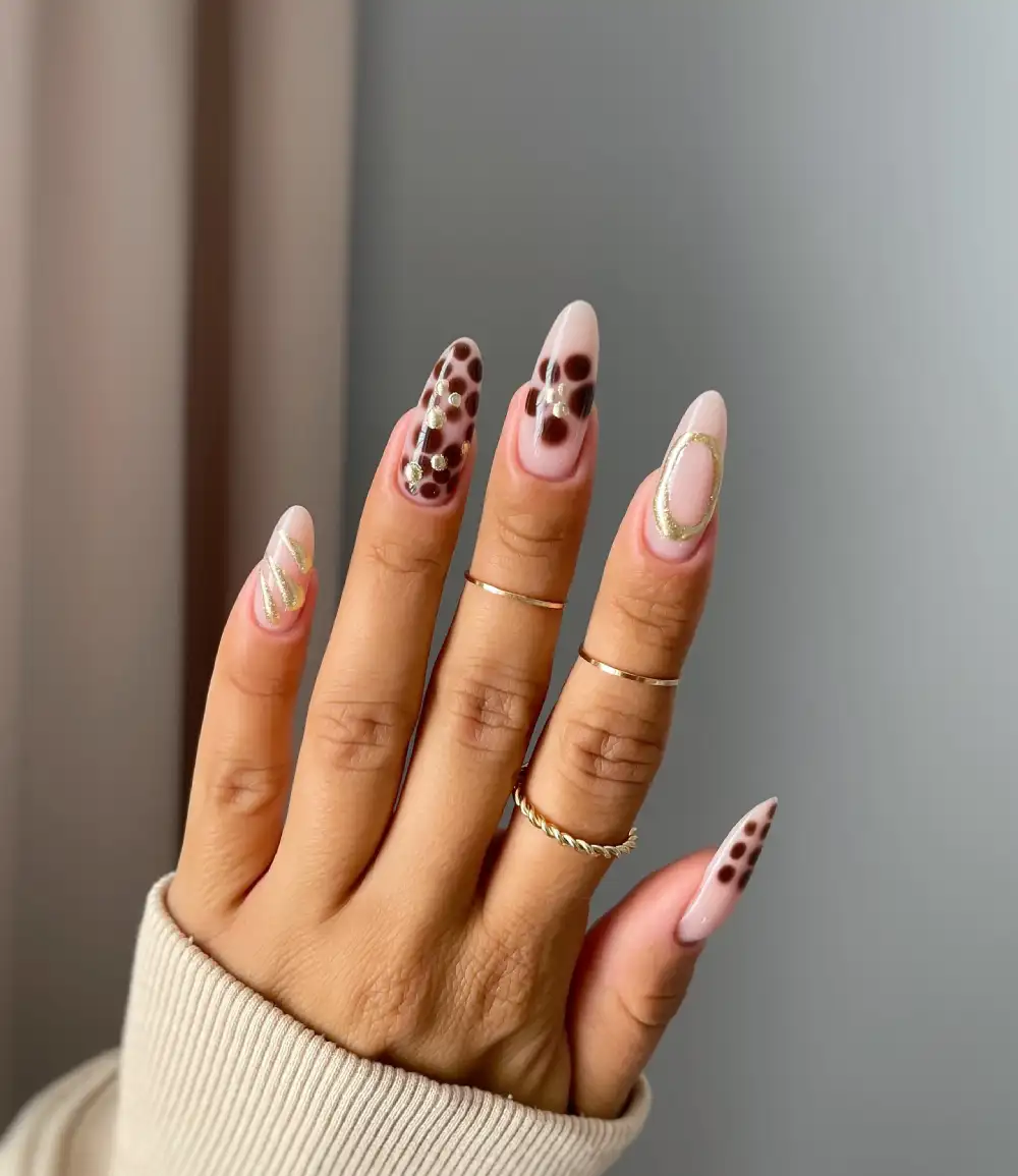 brown nails design