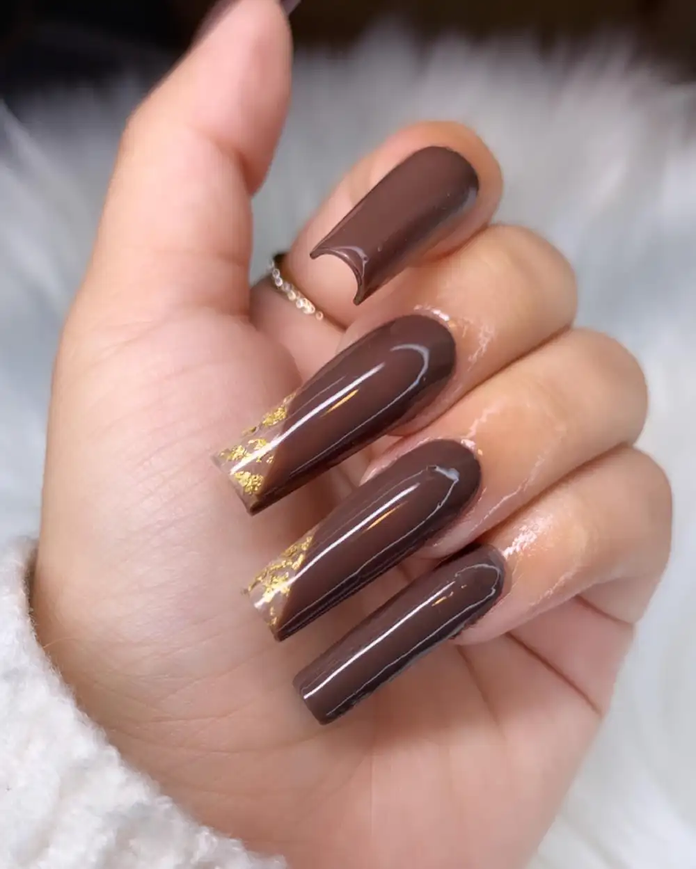 brown nails design