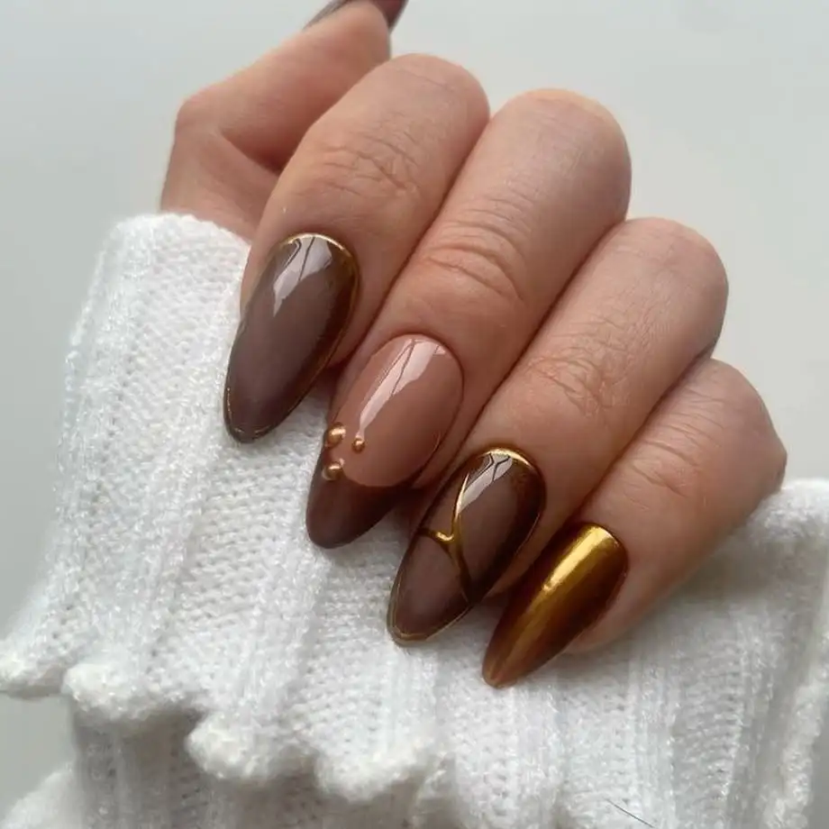 brown nails design