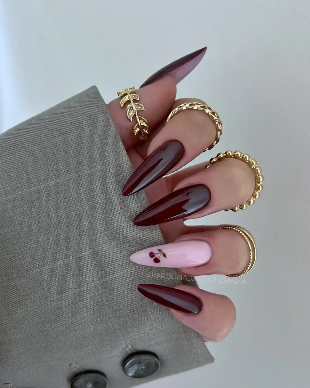 brown nails design