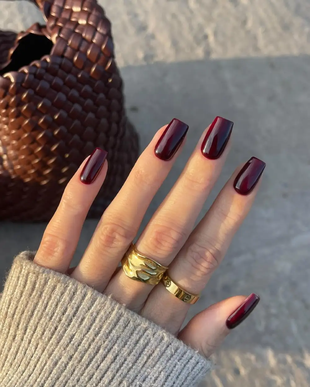 Burgundy nails