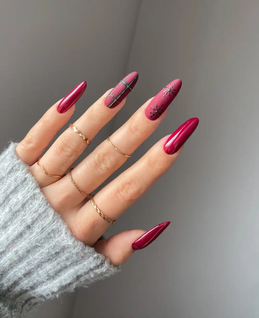 Burgundy nails