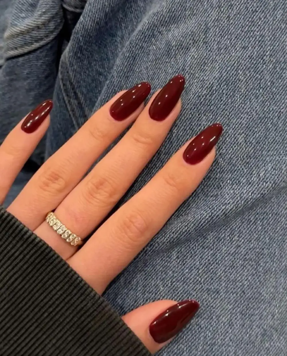 Burgundy nails