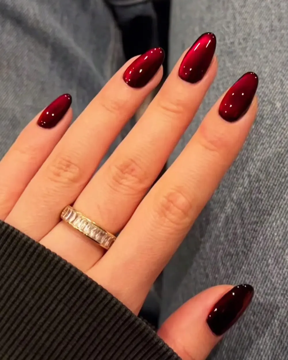 Burgundy nails