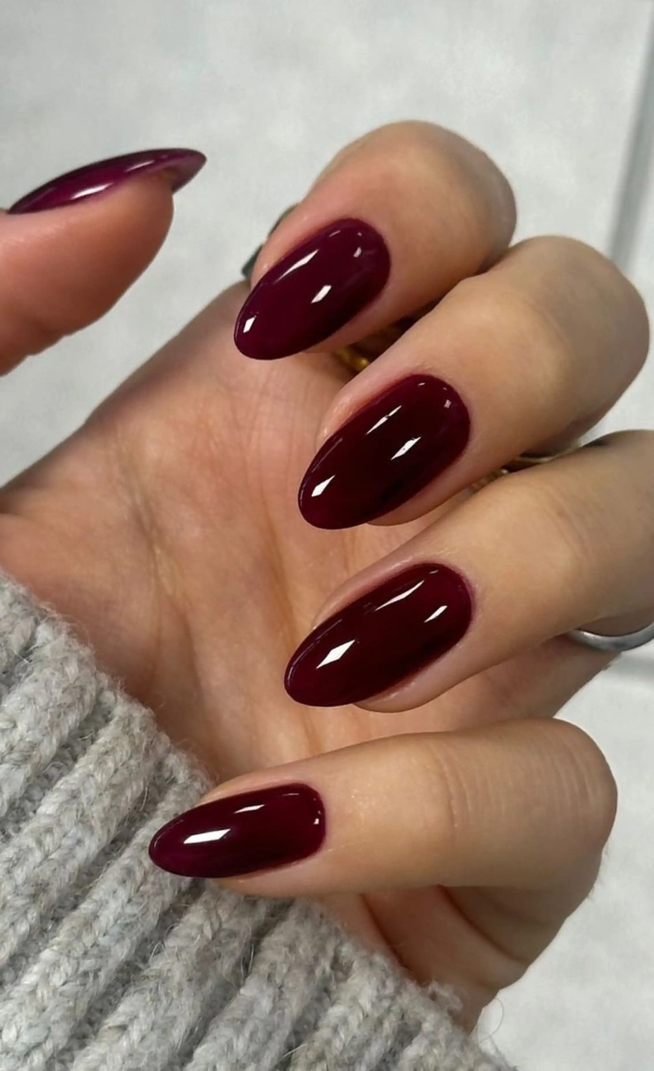 Burgundy nails