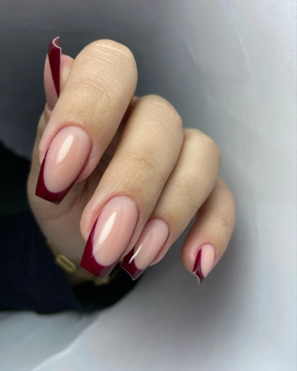 Burgundy nails