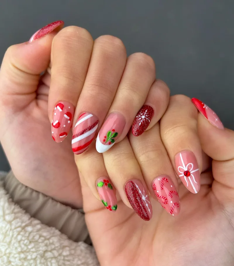 cute christmas nails