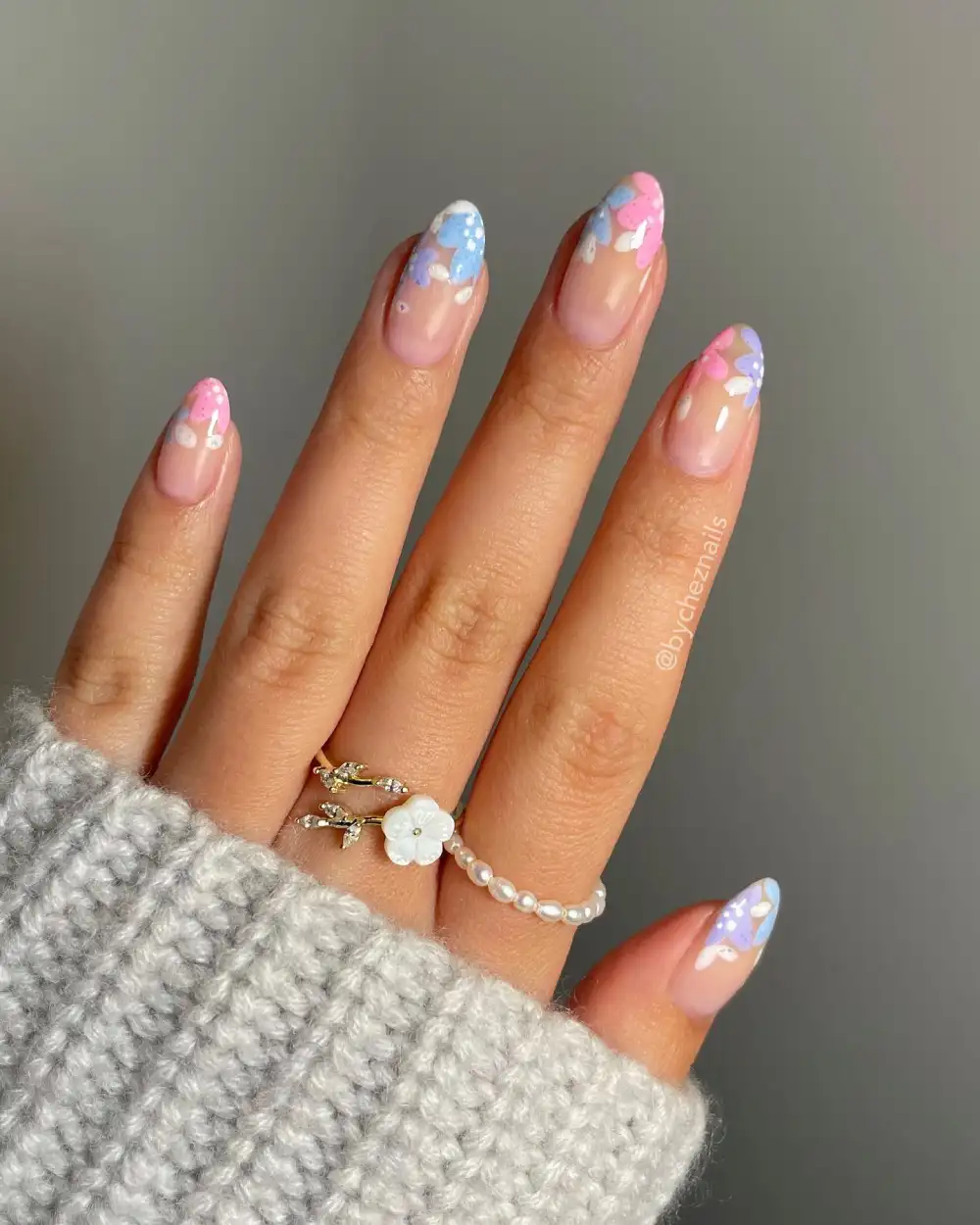 french tip nails