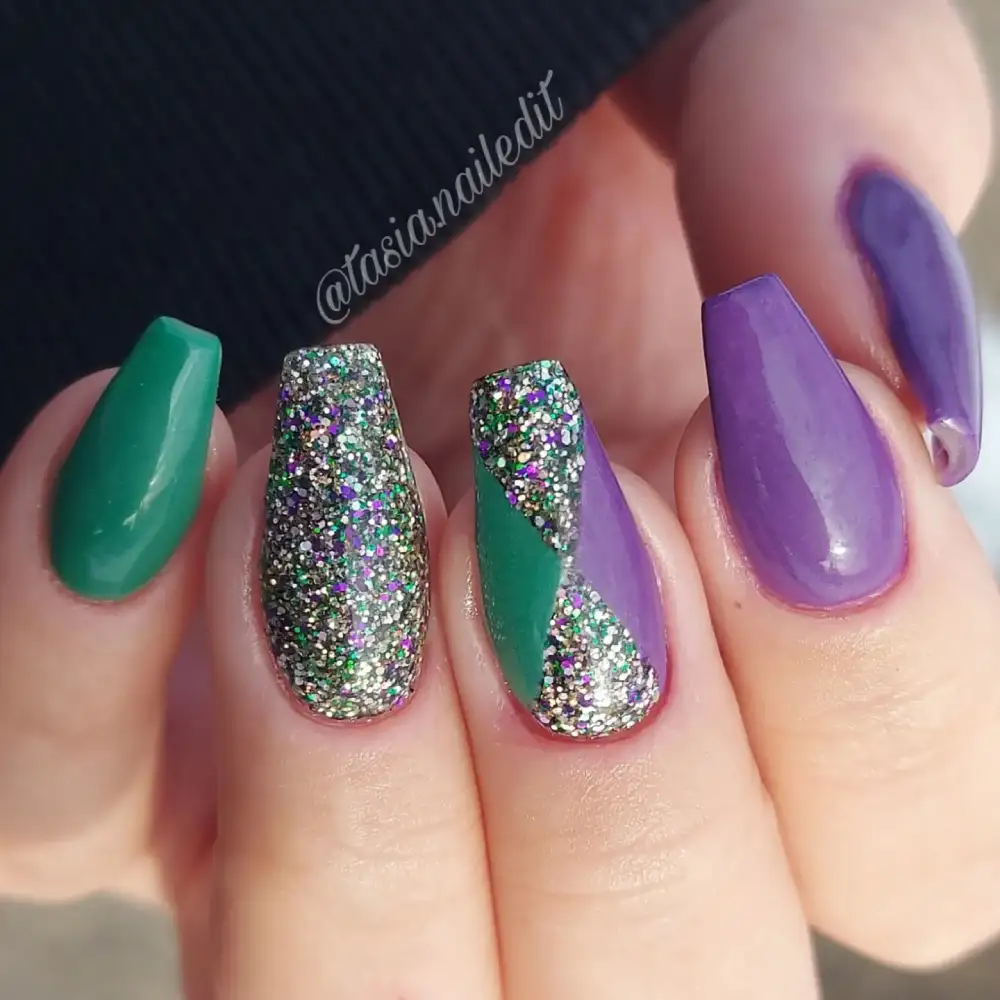 mardi gras nails