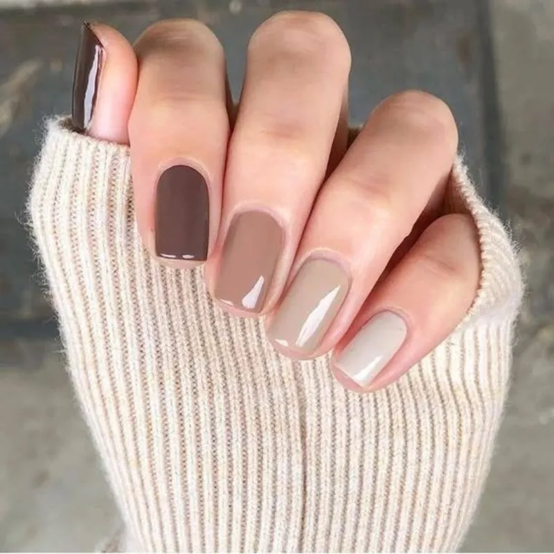 Neutral nails