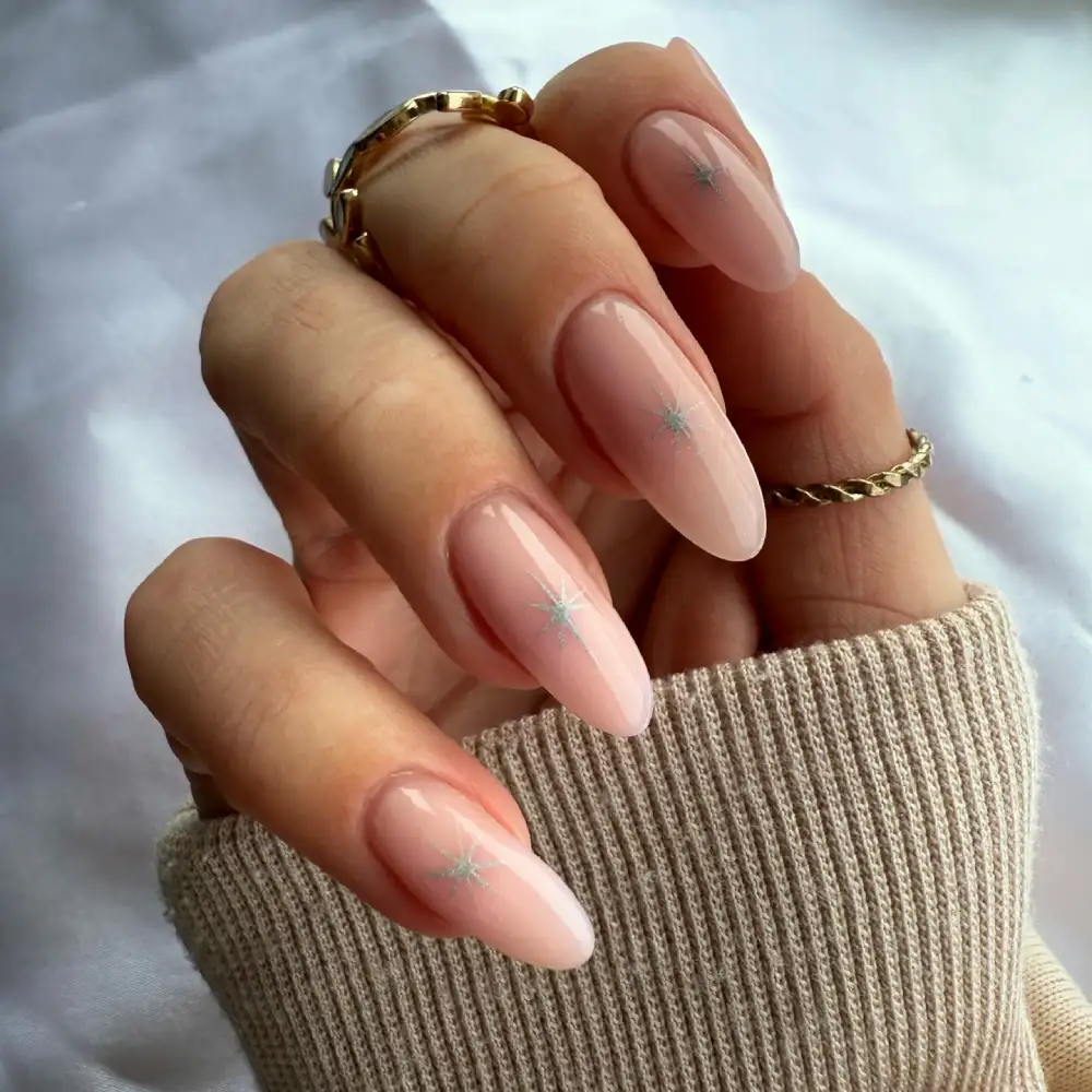 Neutral nails