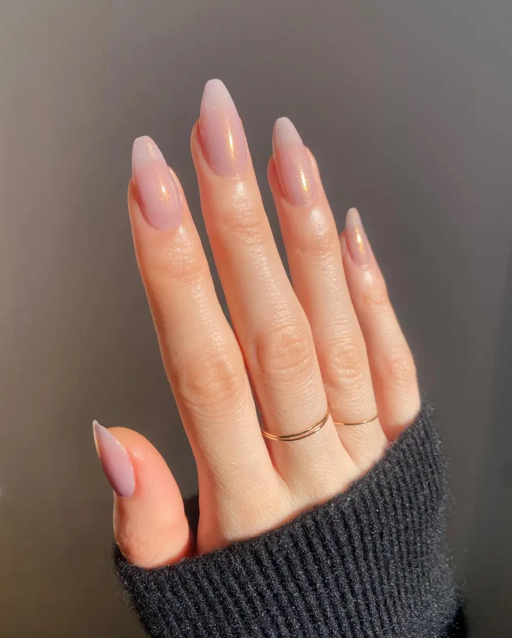 Neutral nails