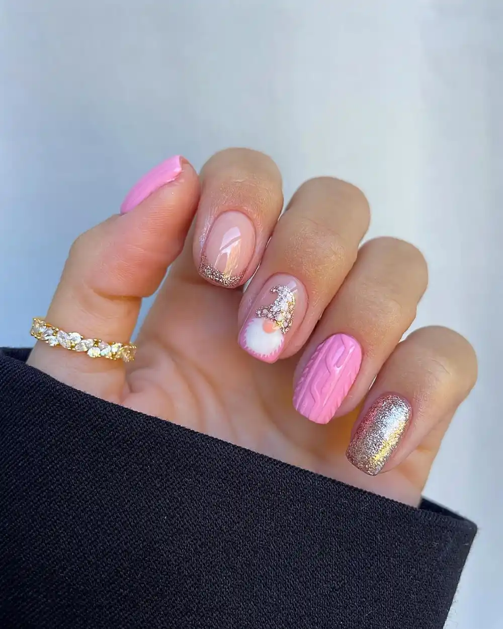 pink christmas nails