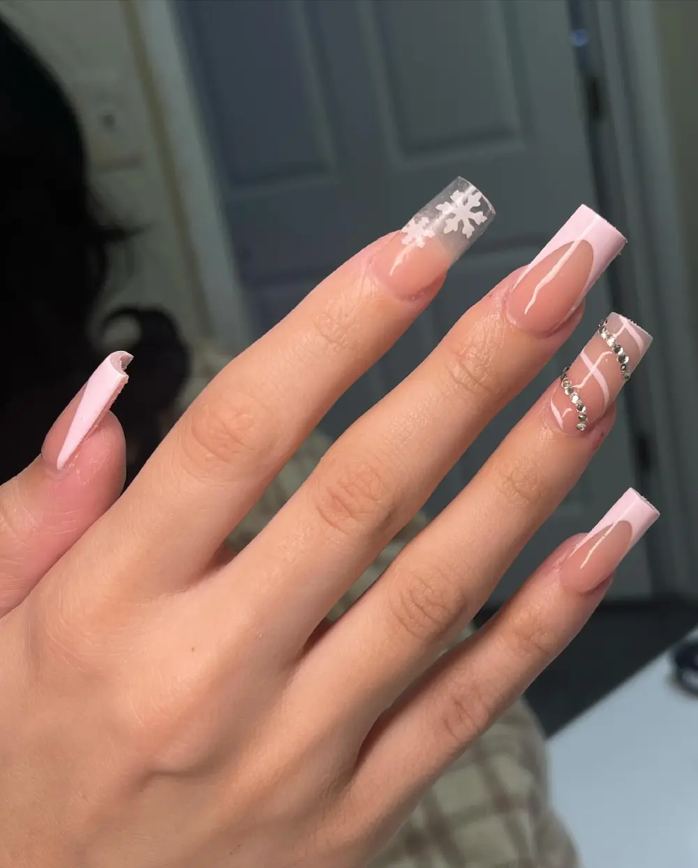 pink christmas nails