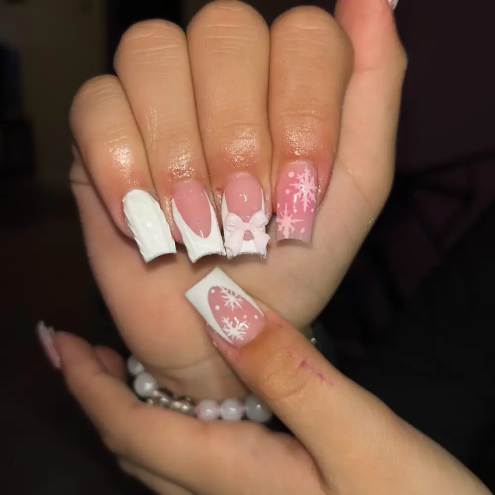 pink christmas nails