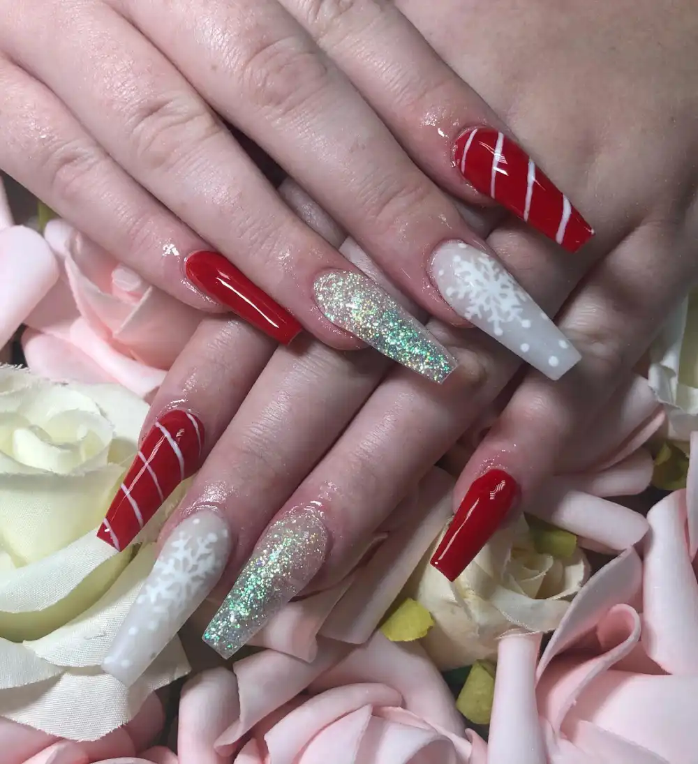 red and white christmas nails