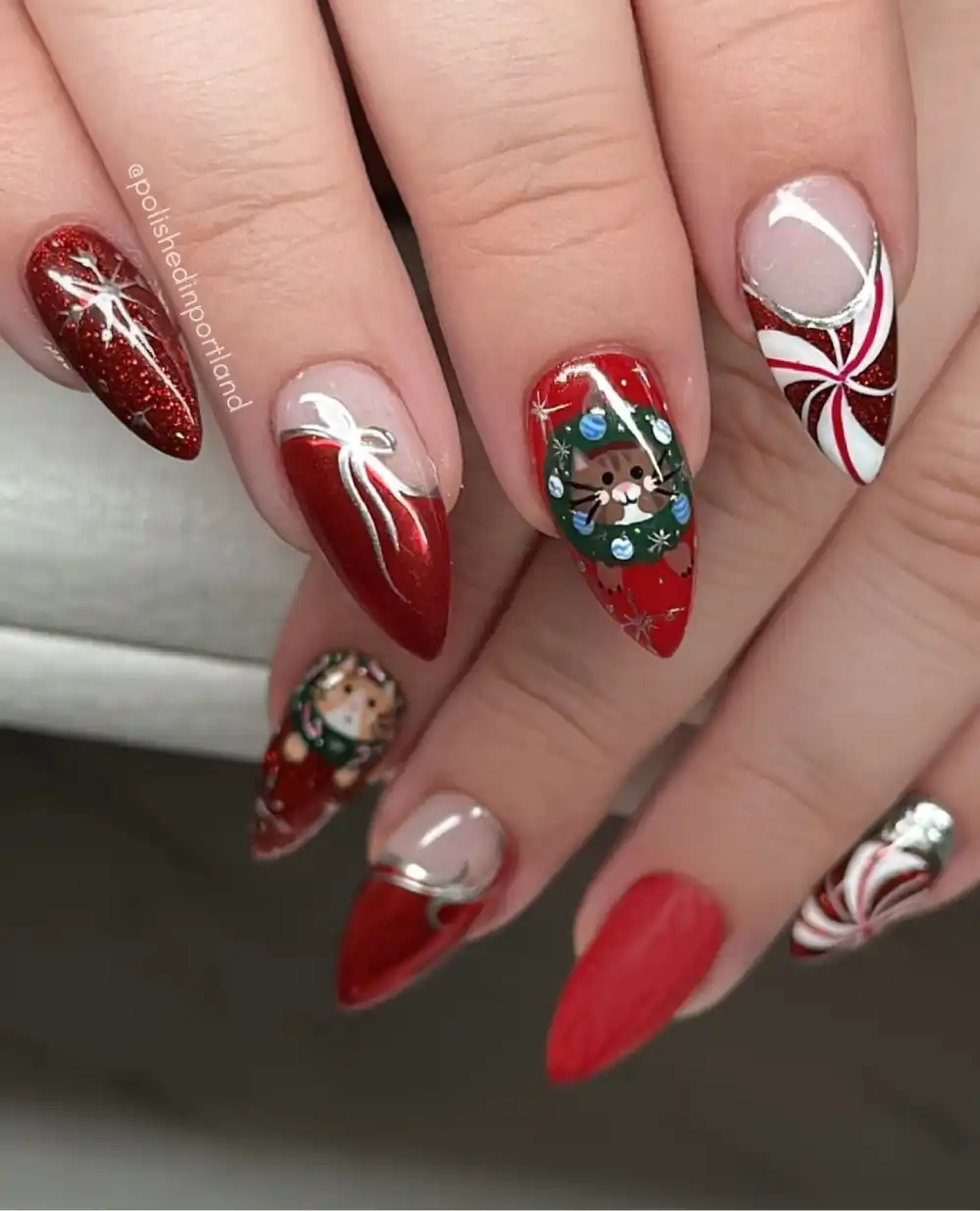 red and white christmas nails