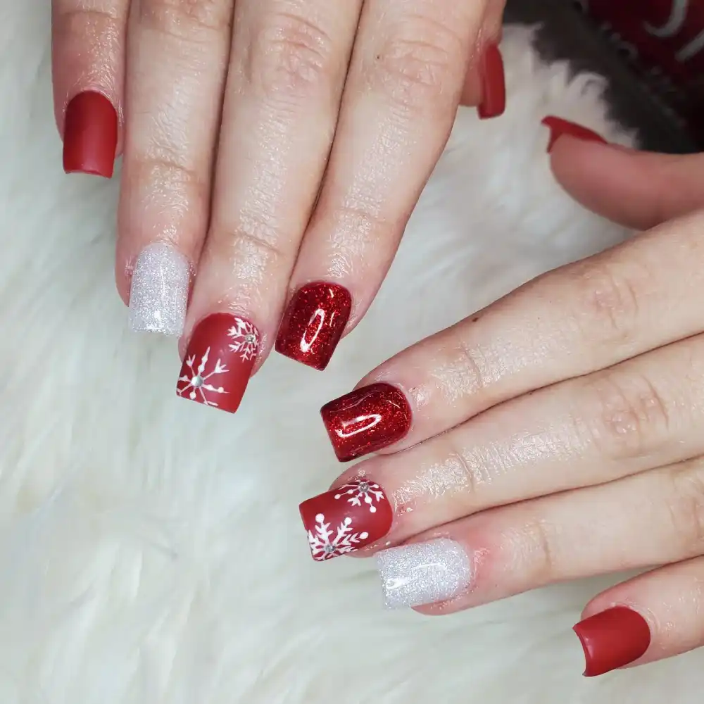 red and white christmas nails