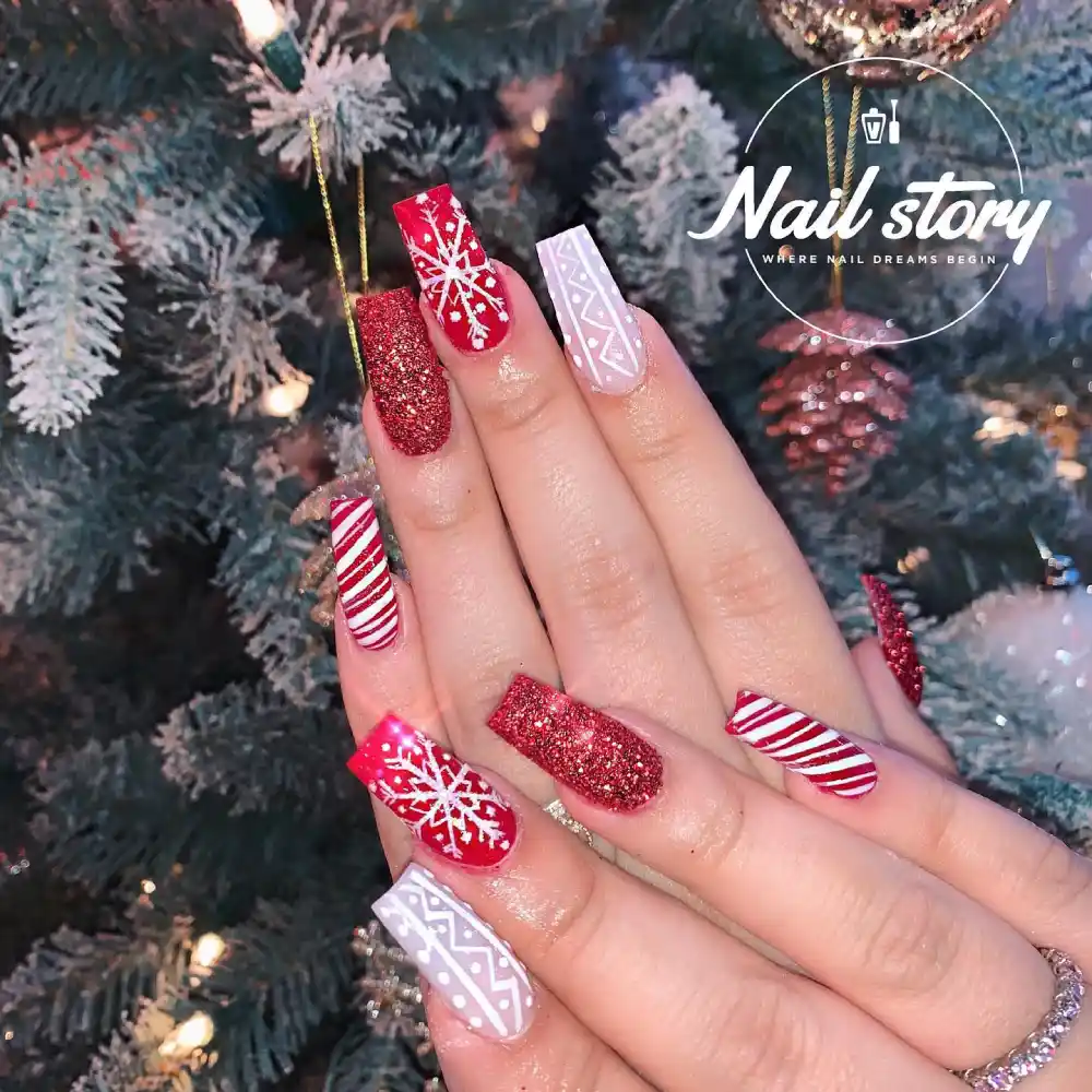 red and white christmas nails