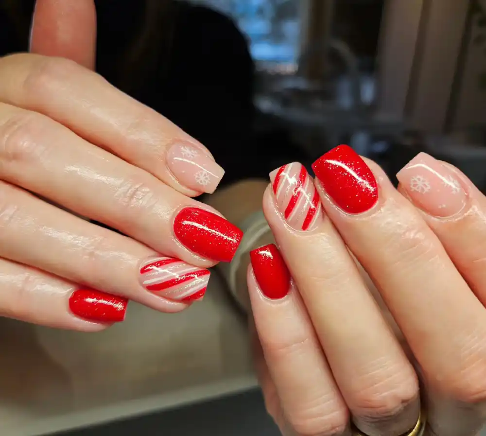 red and white christmas nails