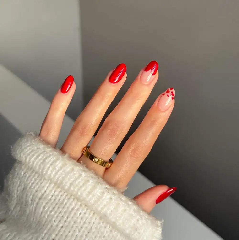 	Red nails	