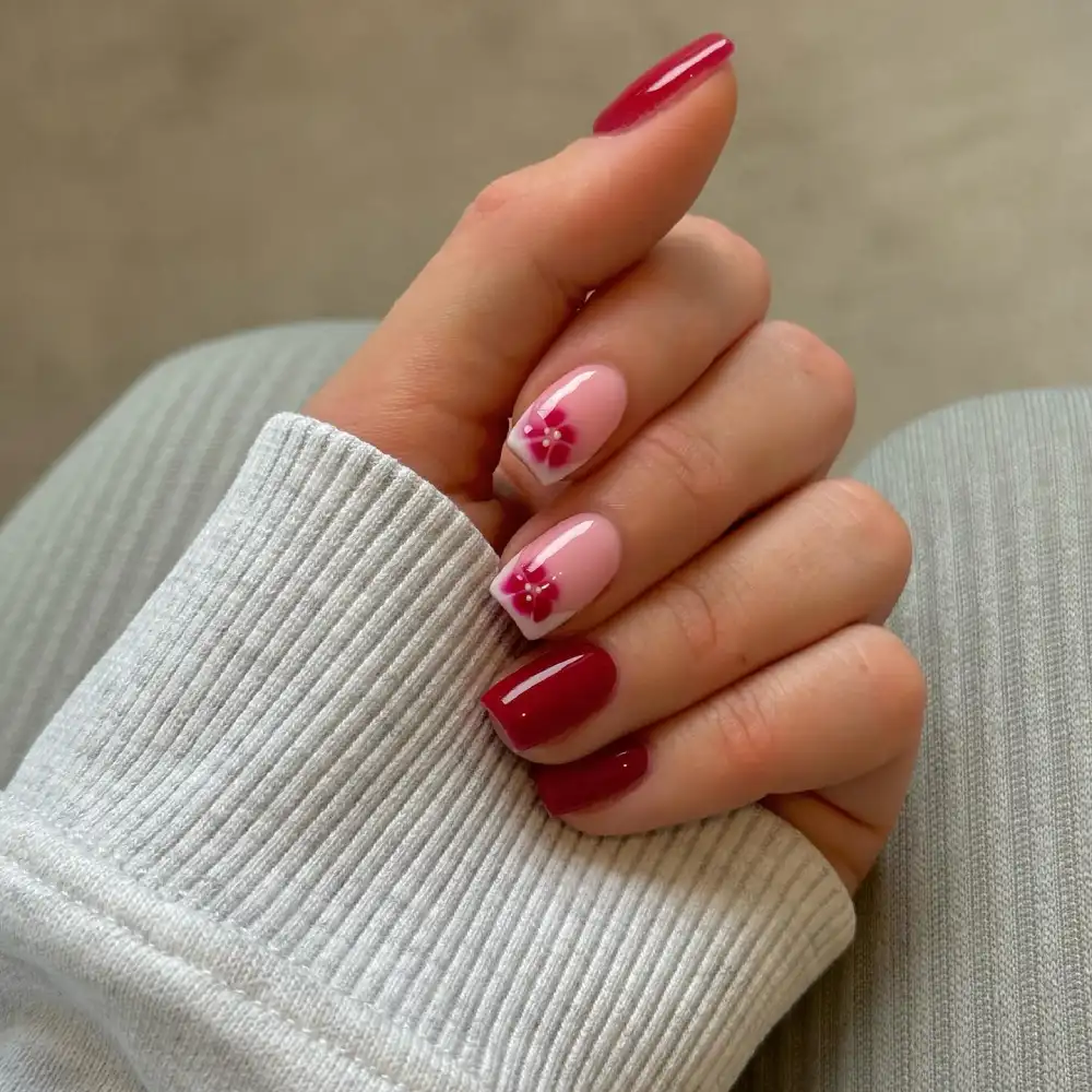 	Red nails	