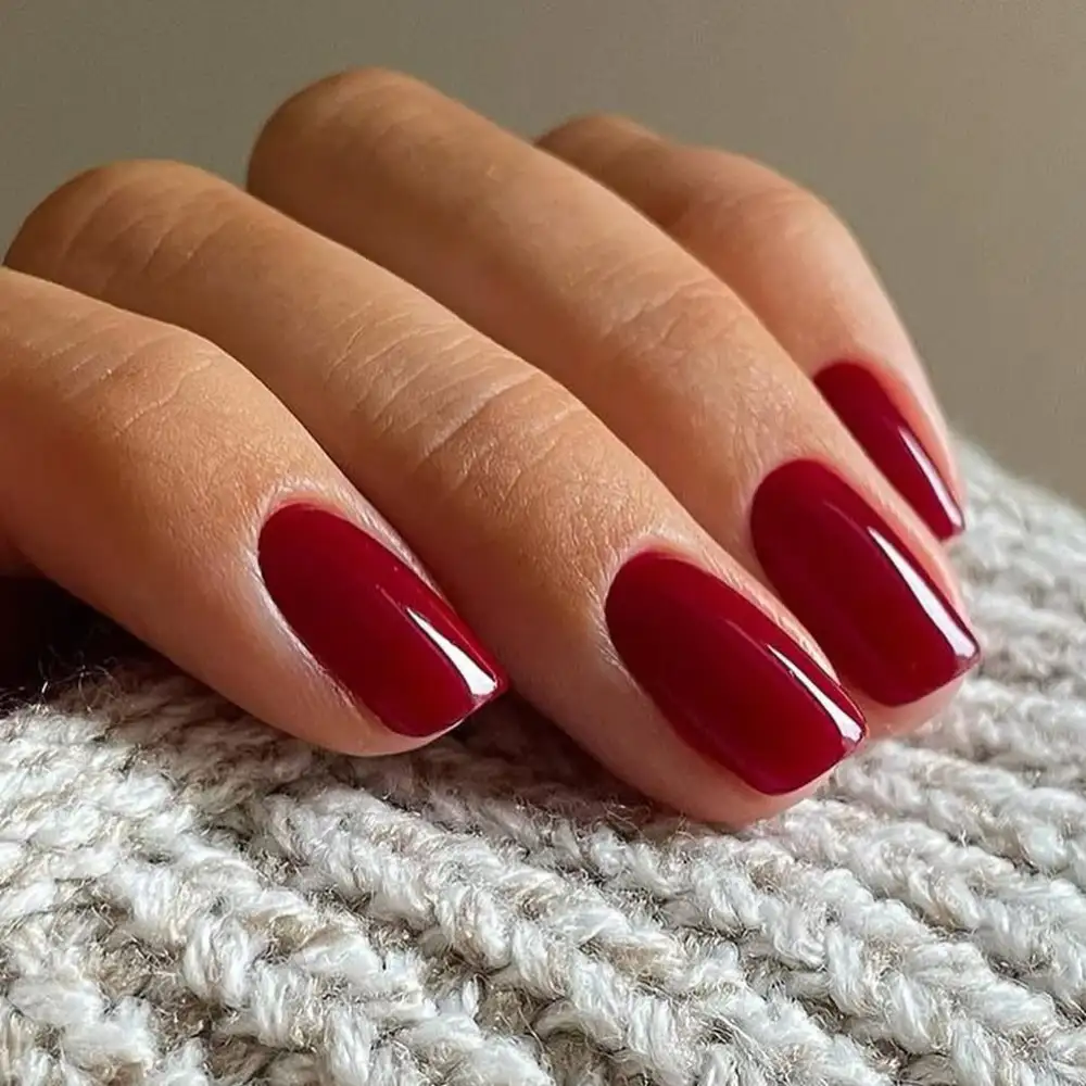 	Red nails	