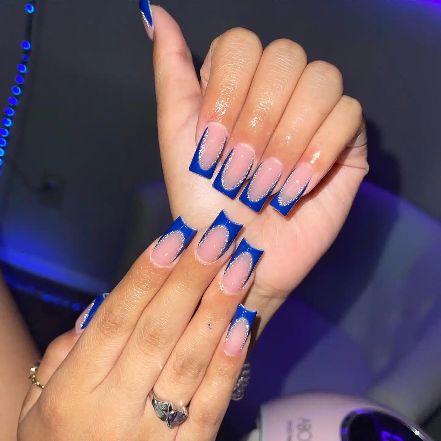 royal blue nails