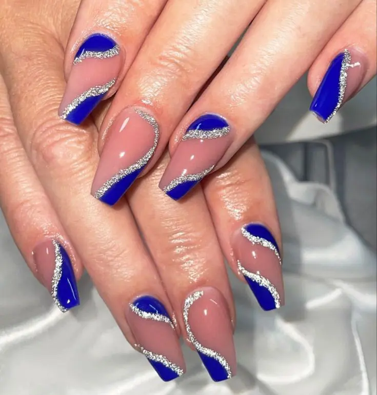 royal blue nails