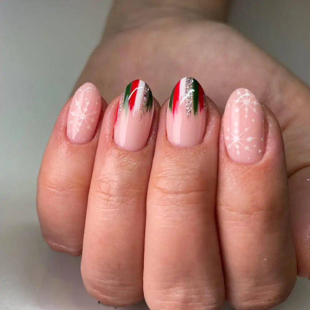 simple christmas nails