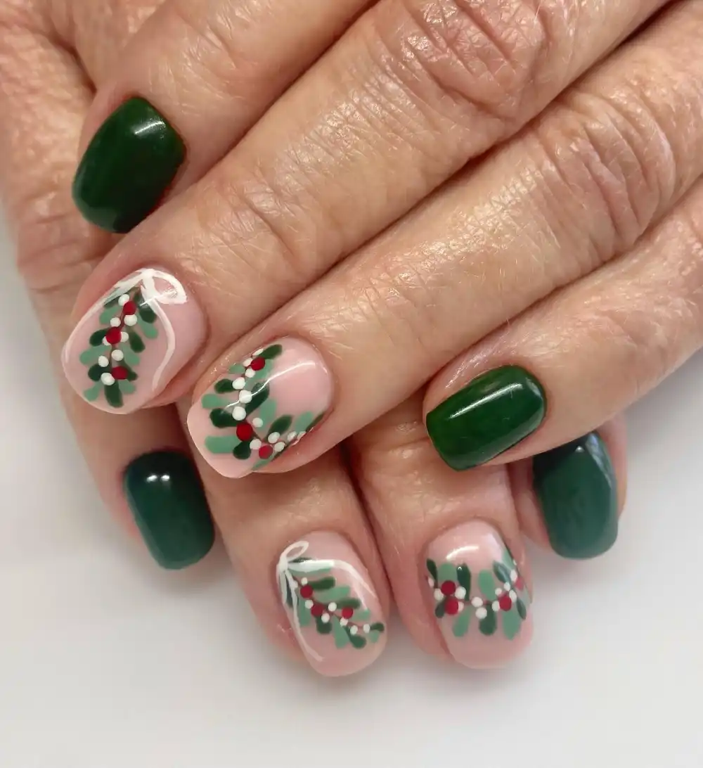 simple christmas nails