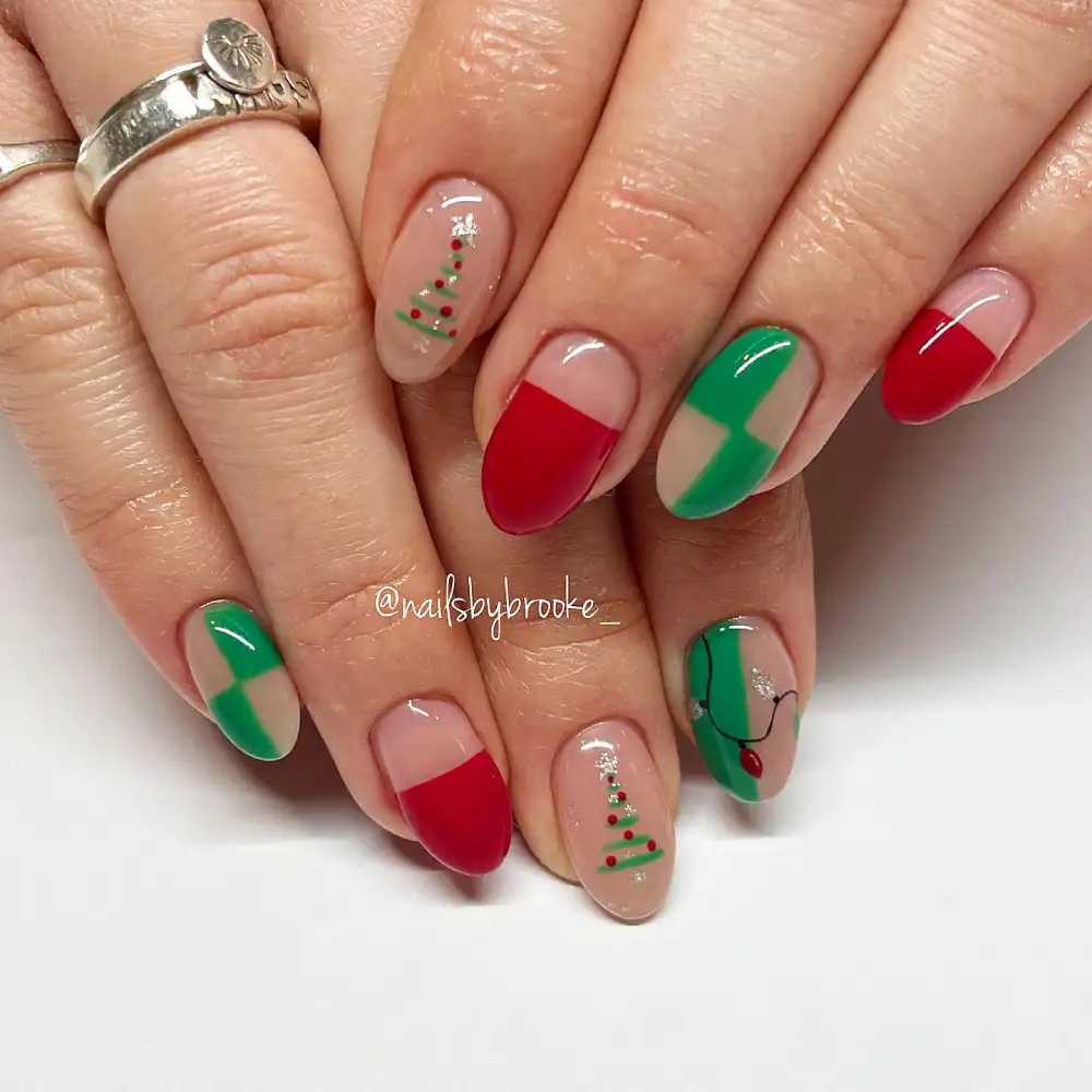 simple christmas nails