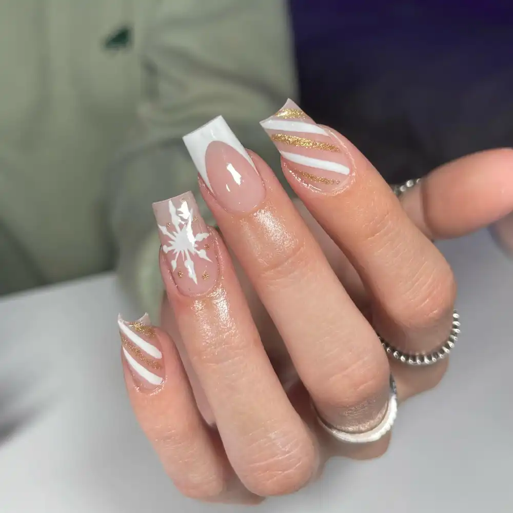 simple christmas nails