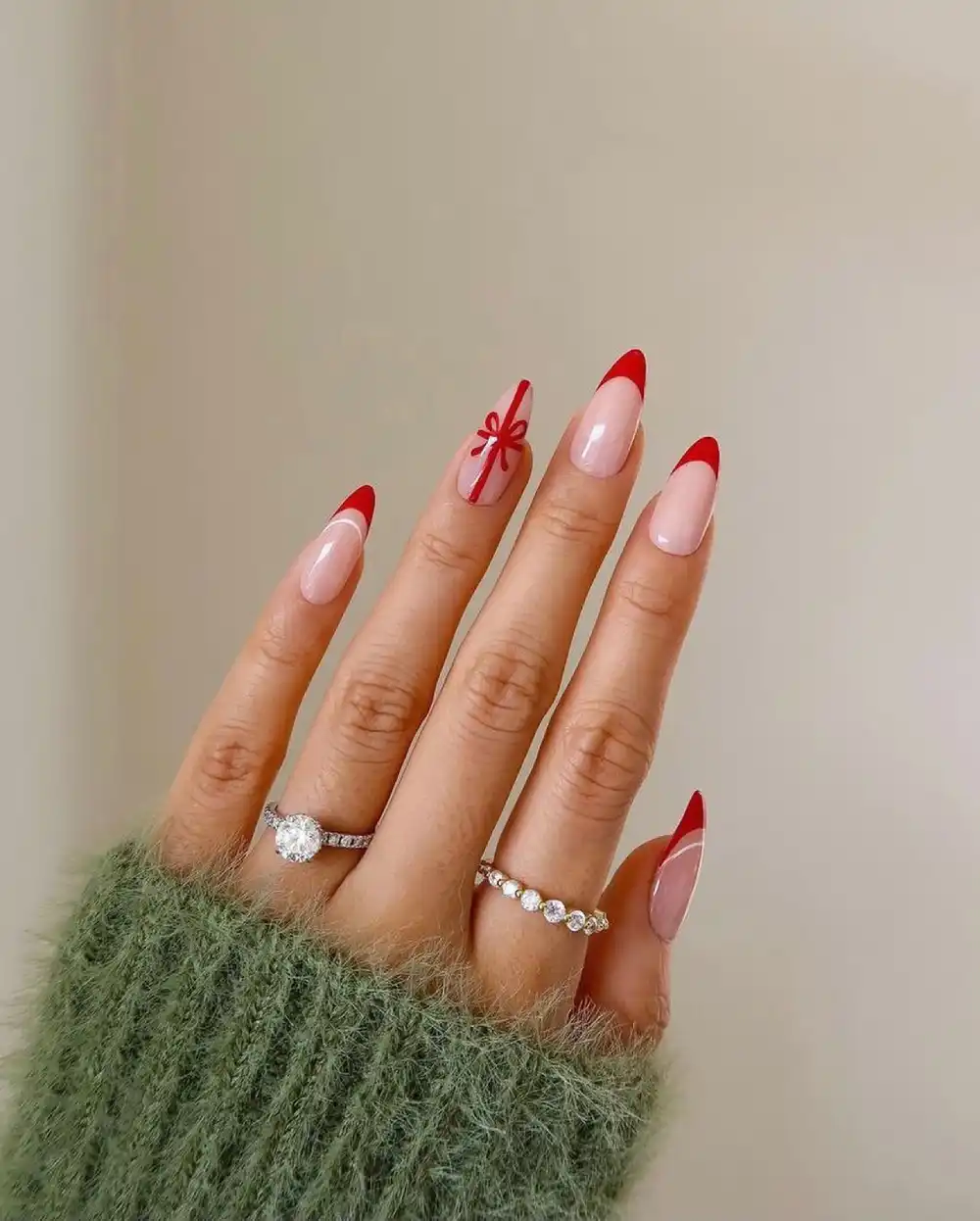 simple christmas nails