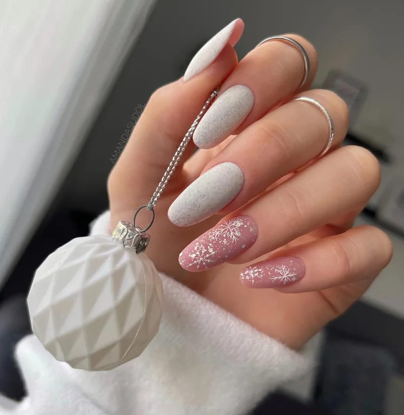 Snow Nails